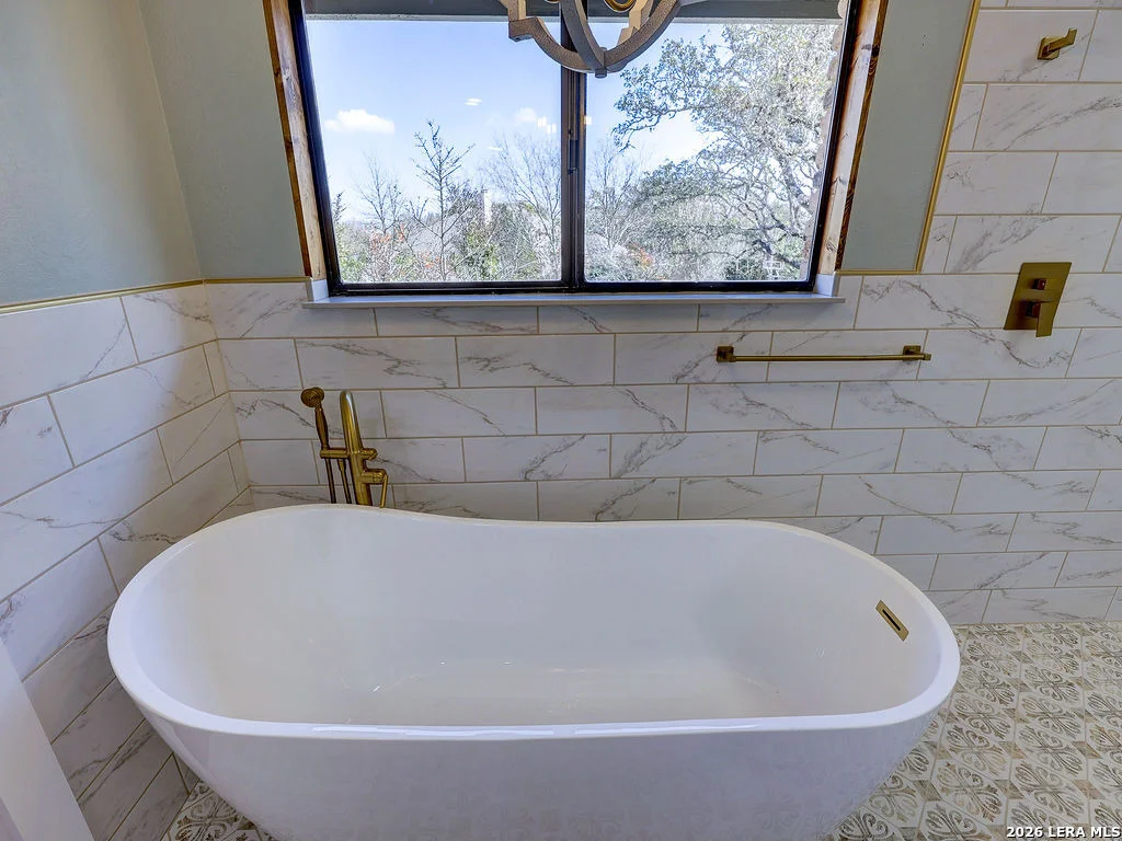 Photo of 29540 Red Bud Hill