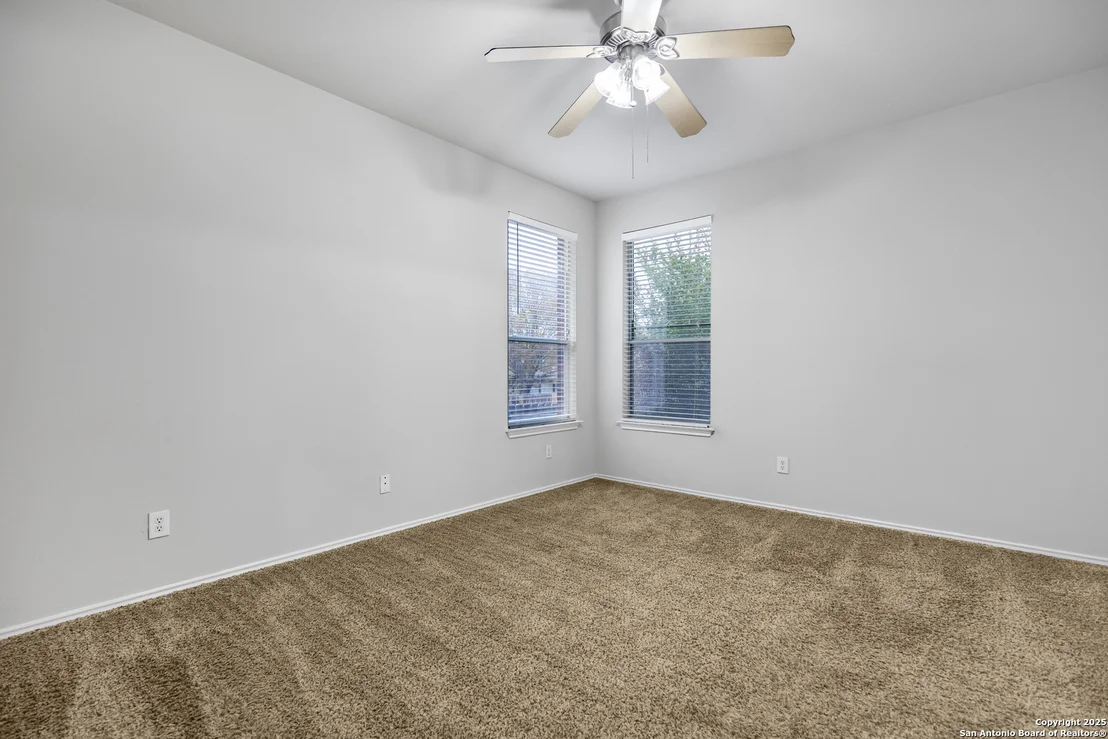 Photo of 6106 BRISCOE LEAF