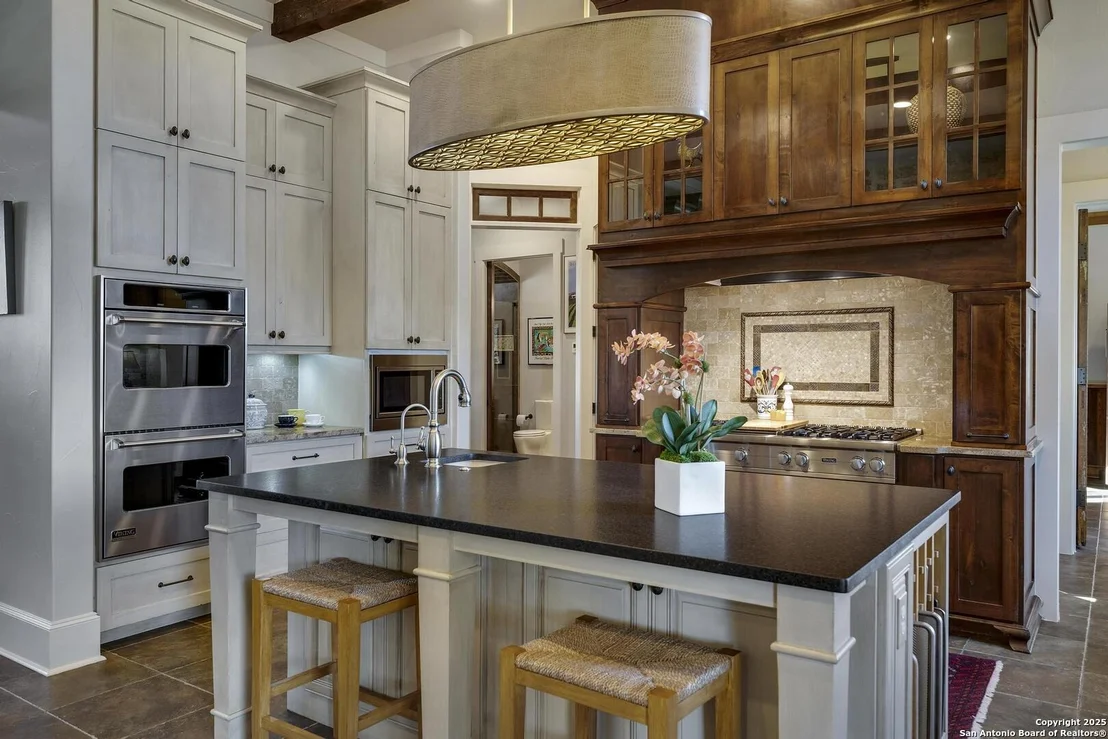 Photo of 107 LEGACY POINTE