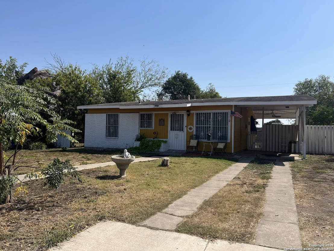 Photo of 138 Eaglerock Dr