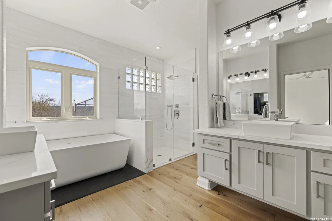 Photo of 256 Persimmon Point