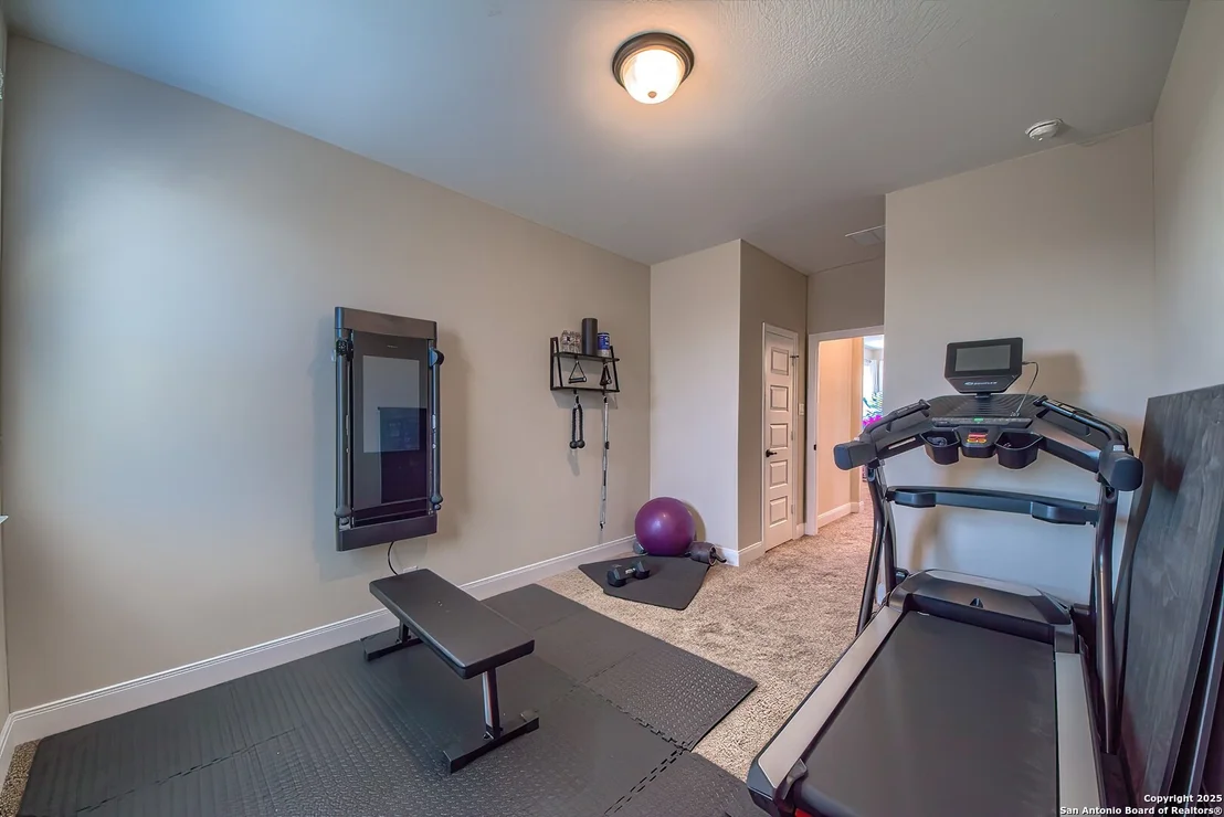 Photo of 950 Lone Cypress