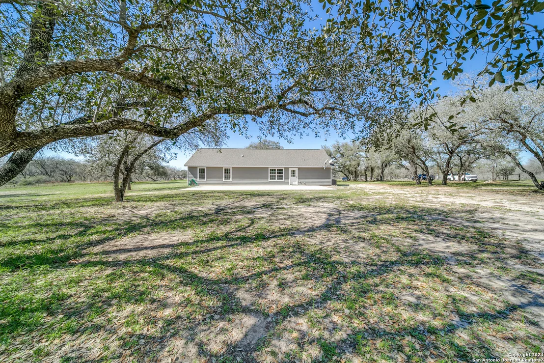 Photo of 530 GARDEN DR