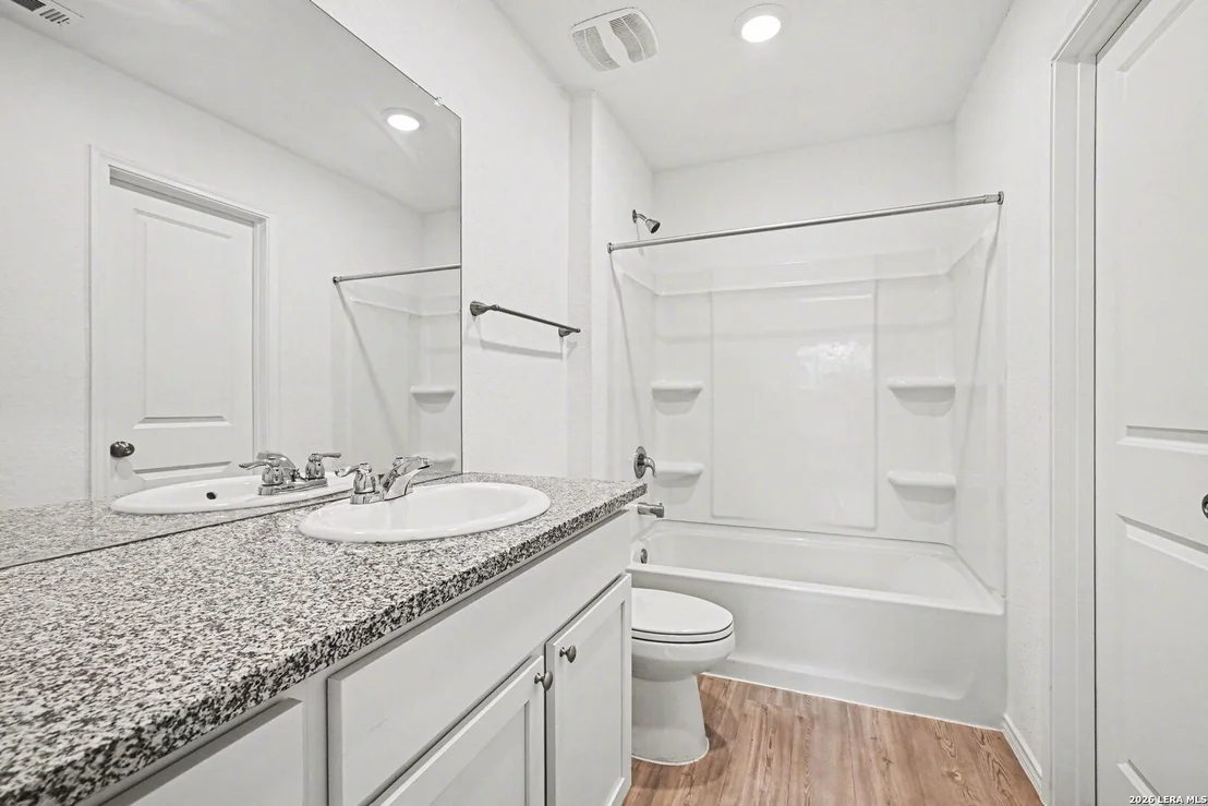 Photo of 5415 Daphne