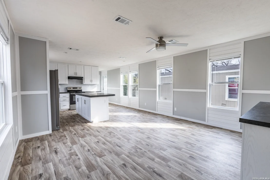 Photo of 117 Royal