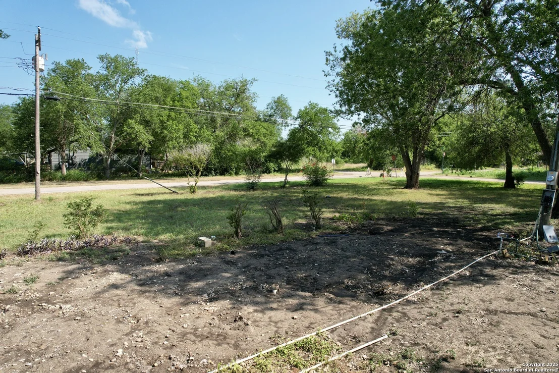 Photo of 613 Maple