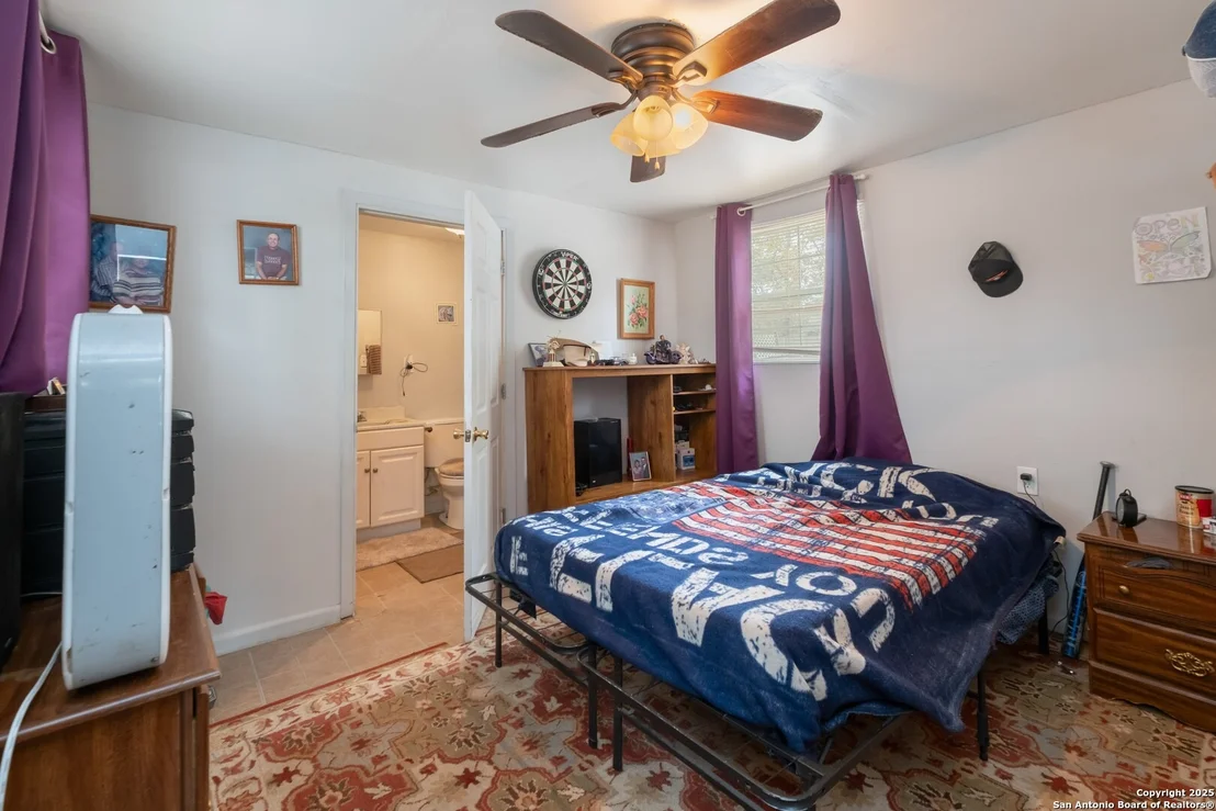 Photo of 23928 Wilted Oak