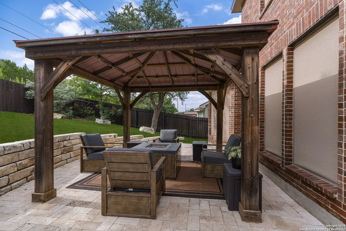 Photo of 24131 Canyon Row