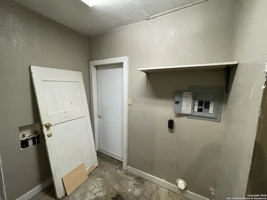 Photo of 1110 HERMINE BLVD