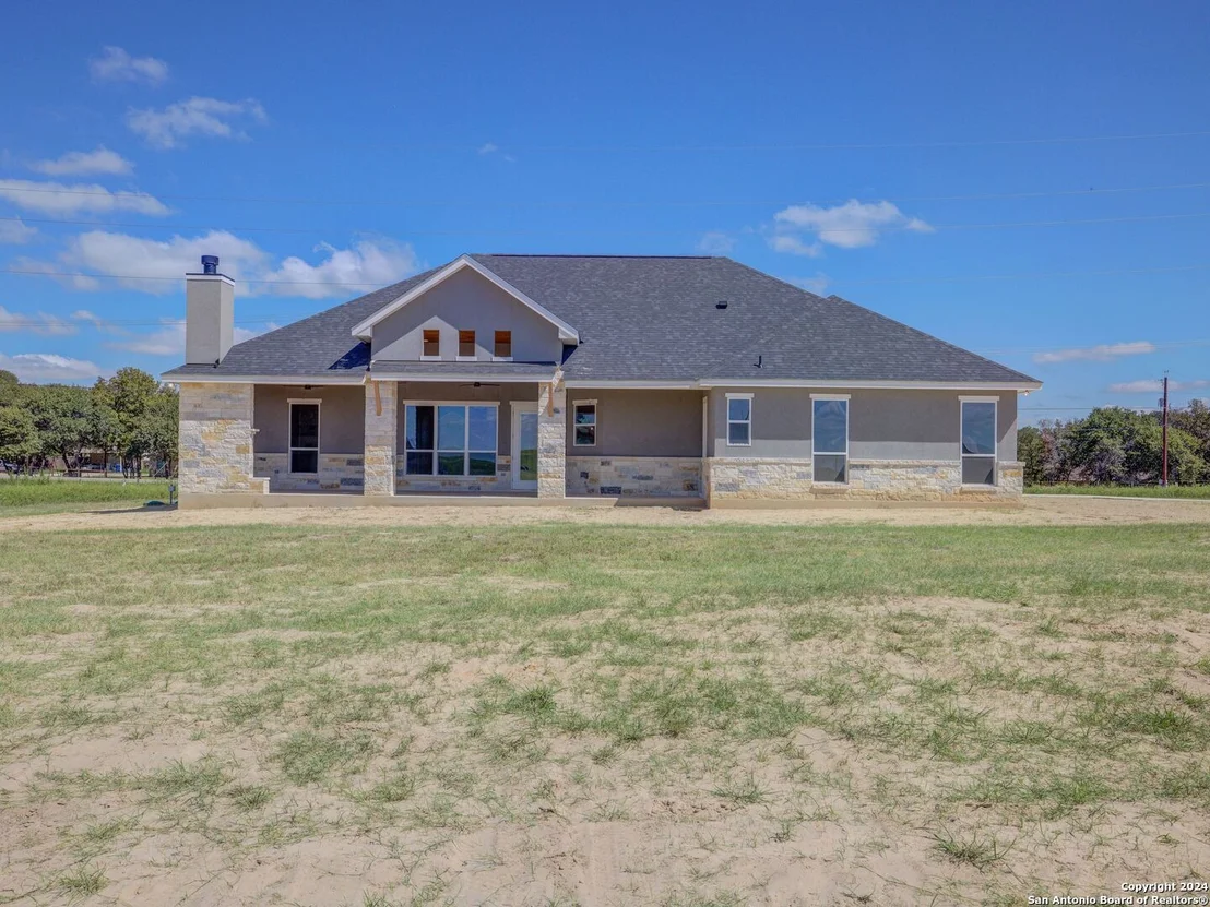 Photo of 1027 CR 319