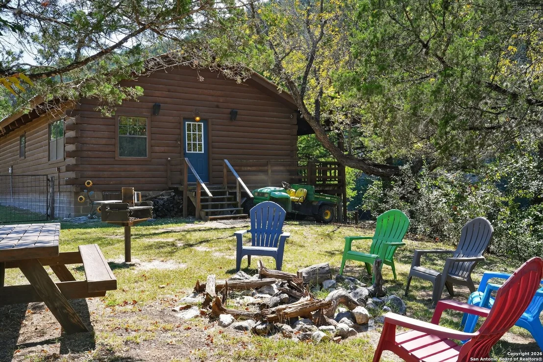 Photo of 648 BLUFFCREEK RD