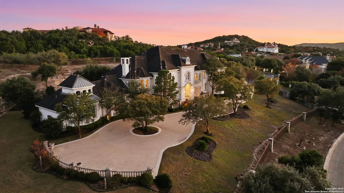 Photo of 2 Admirals Way