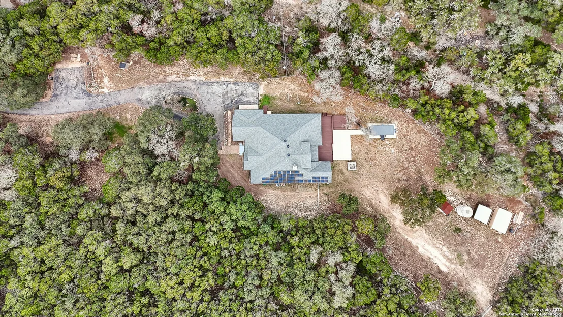 Photo of 605 COUNTY ROAD 2763