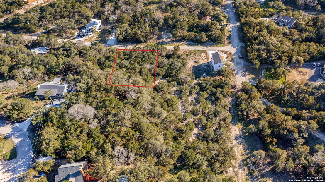Photo of 773 FIREFLY DR