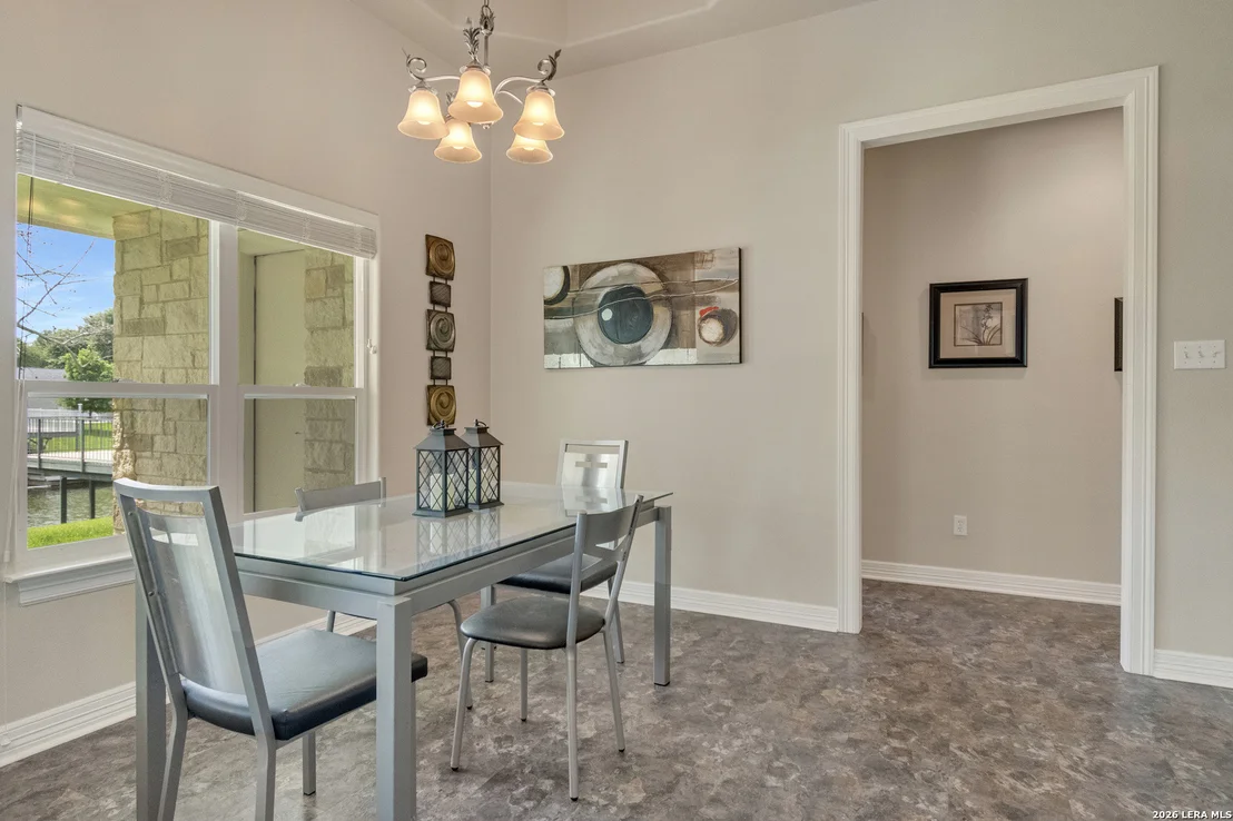 Photo of 307 E Pheasant