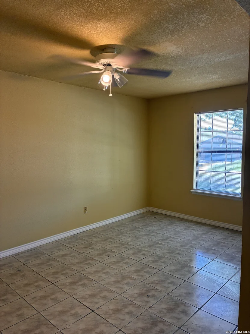 Photo of 2340 Royal Park