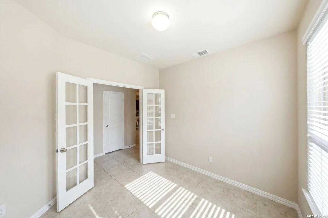 Photo of 6012 Akin Song