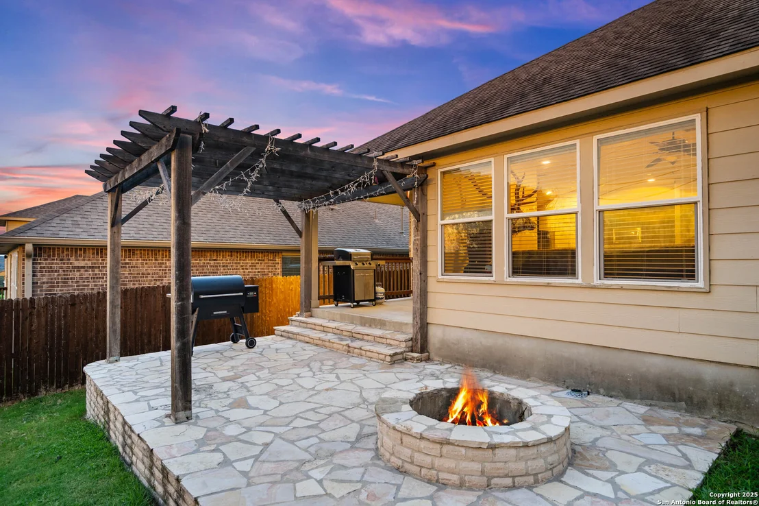 Photo of 7415 Valle Mission