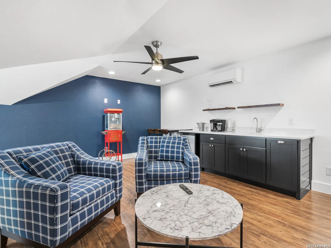 Photo of 128 Juniper Point