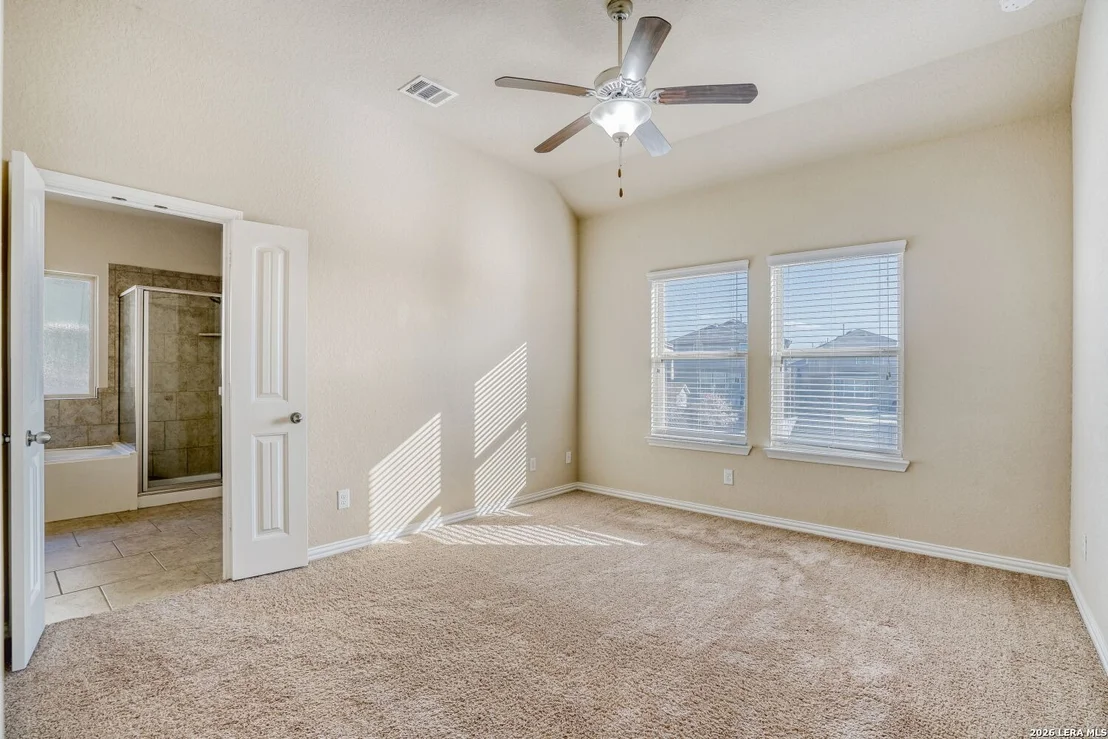 Photo of 5930 Akin Elm