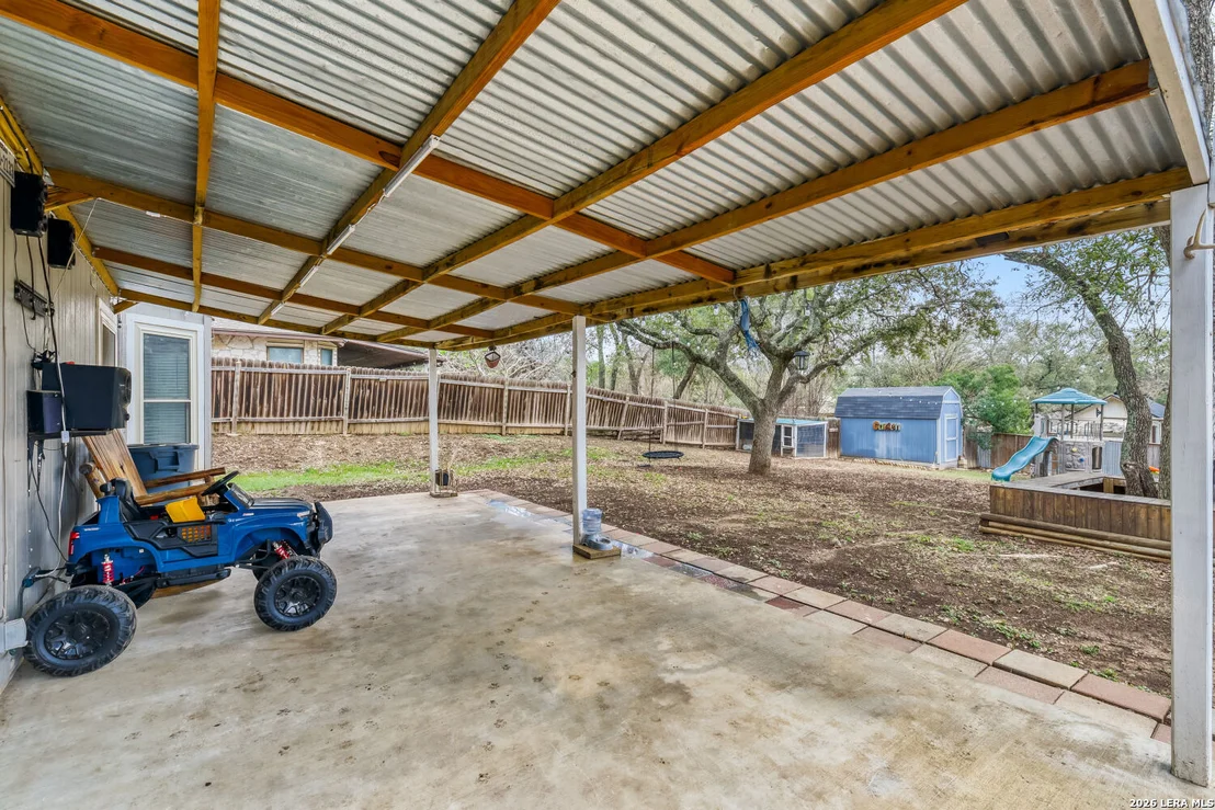Photo of 2518 Ridge Leaf