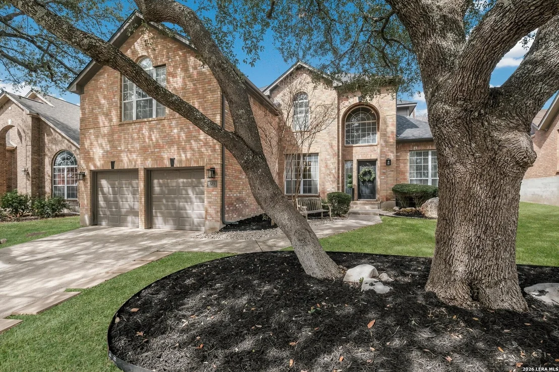 Photo of 823 Peg Oak