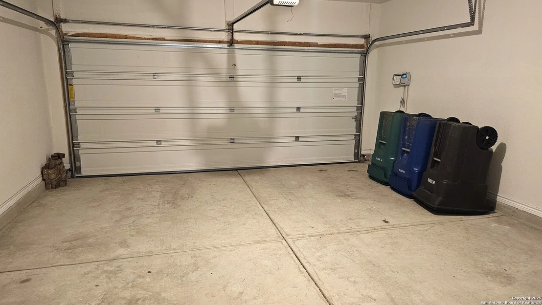 Photo of 5930 Foster Bend