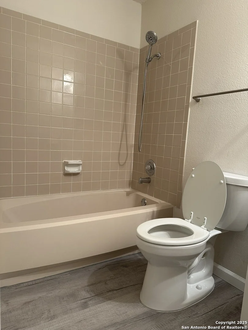 Photo of 2926 Moss Plain