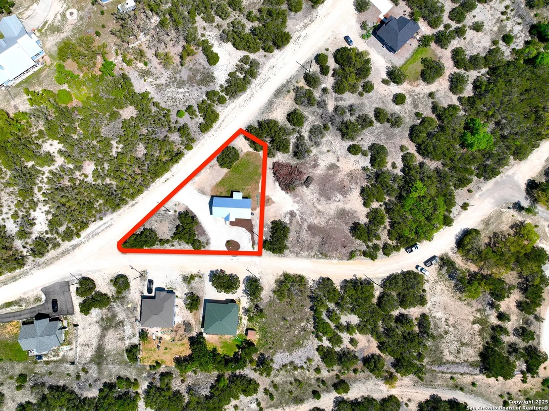 Photo of 1135 Southline