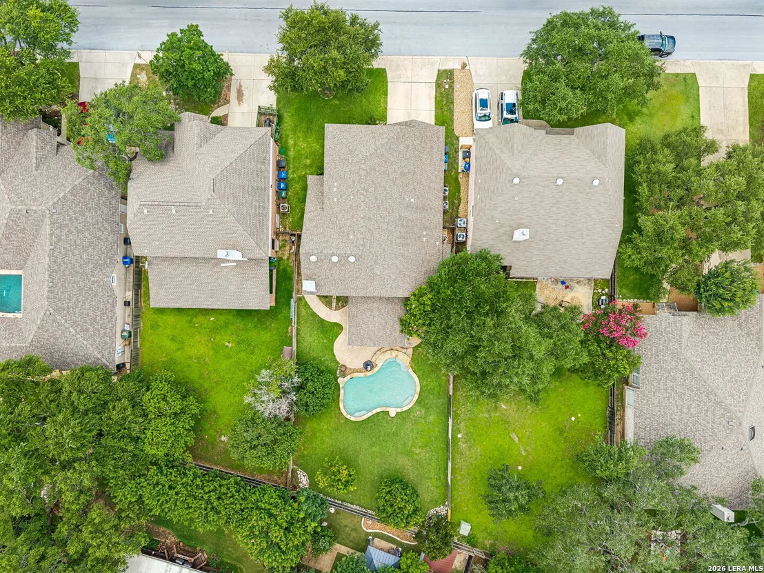 Photo of 24910 Crescent Run