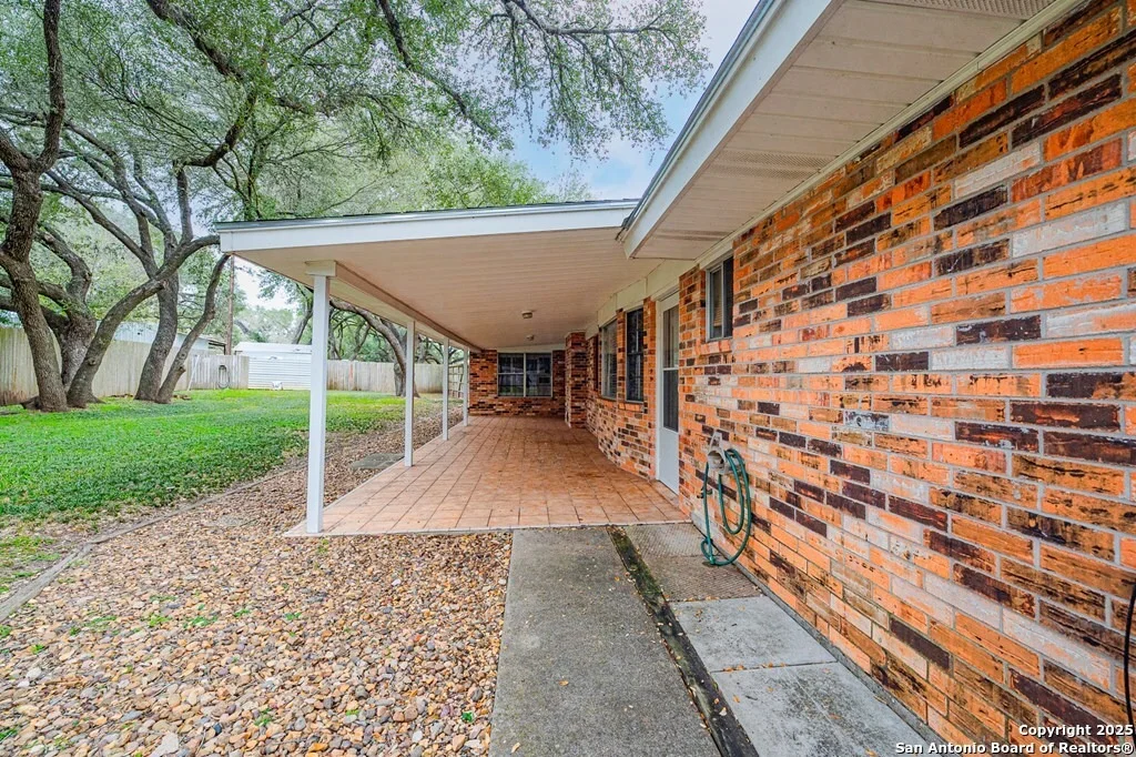 Photo of 23 Encino Loma