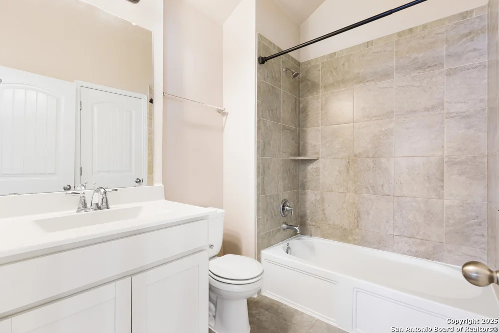 Photo of 13832 Tribeca