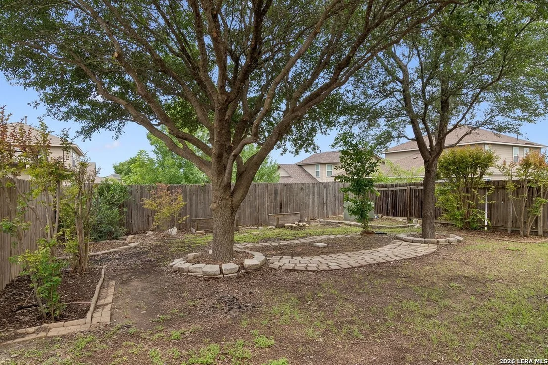 Photo of 8807 Shaenwest
