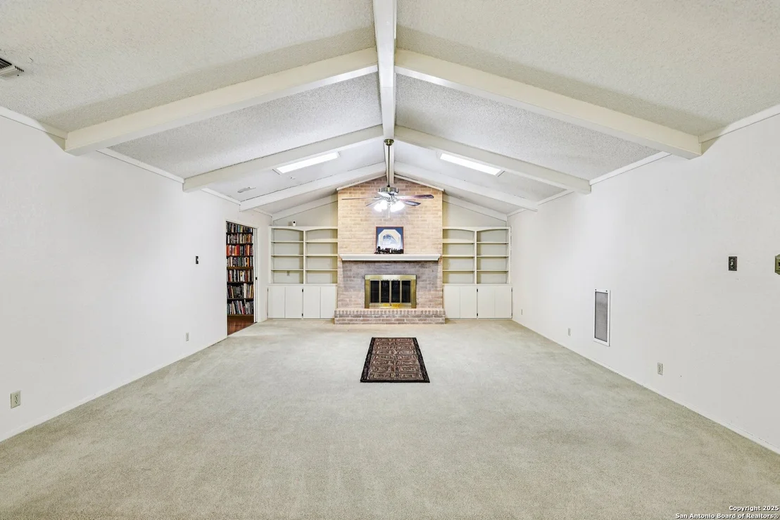Photo of 5817 Winding Ridge