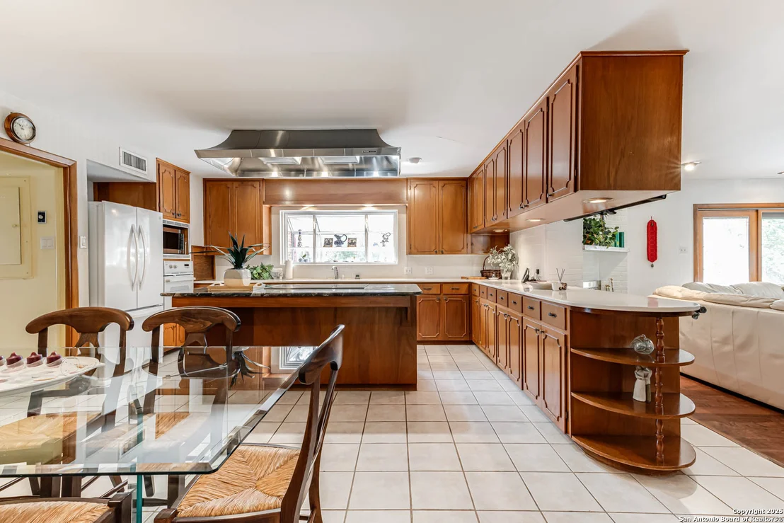 Photo of 110 Cliffside Dr