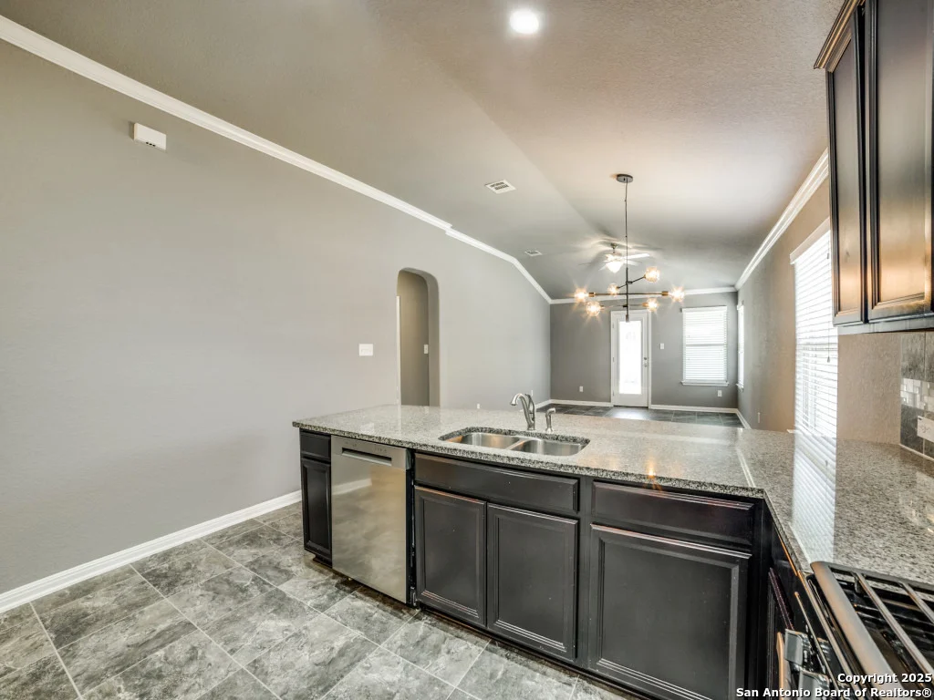 Photo of 7911 Mahala