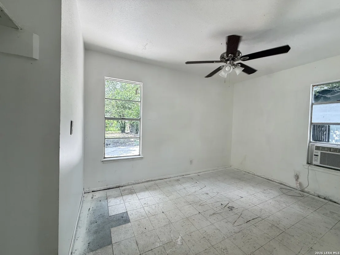 Photo of 6927 Biscayne