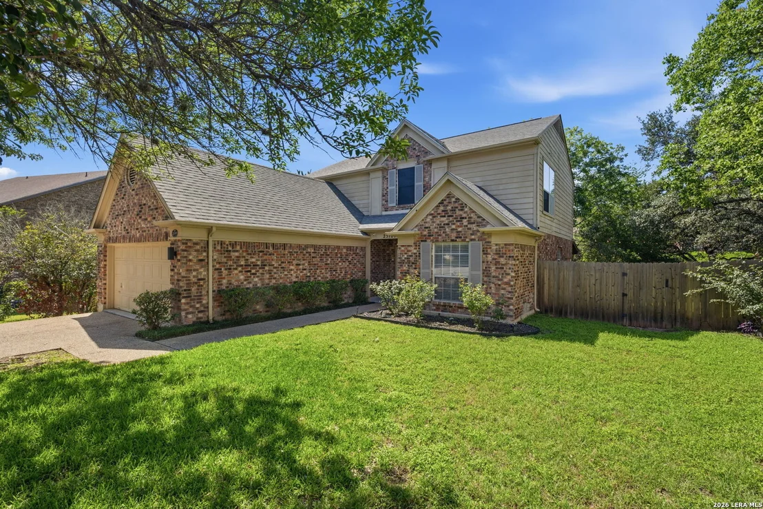 Photo of 25107 Summit Cv