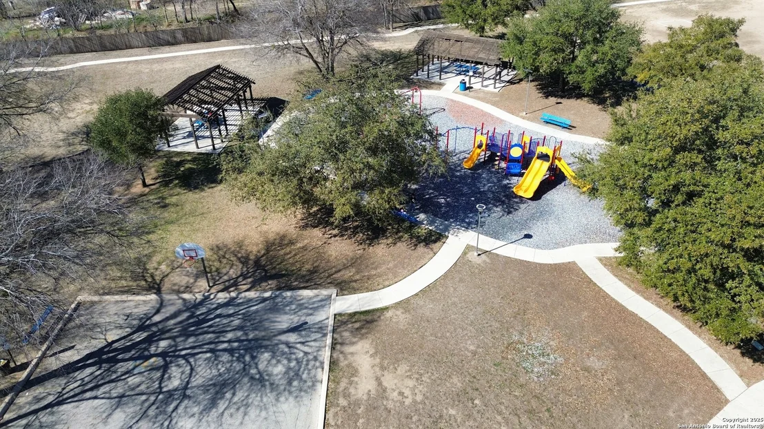 Photo of 5227 TERRACE WIND