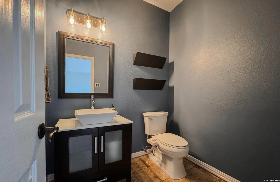 Photo of 8206 VALLEY WL