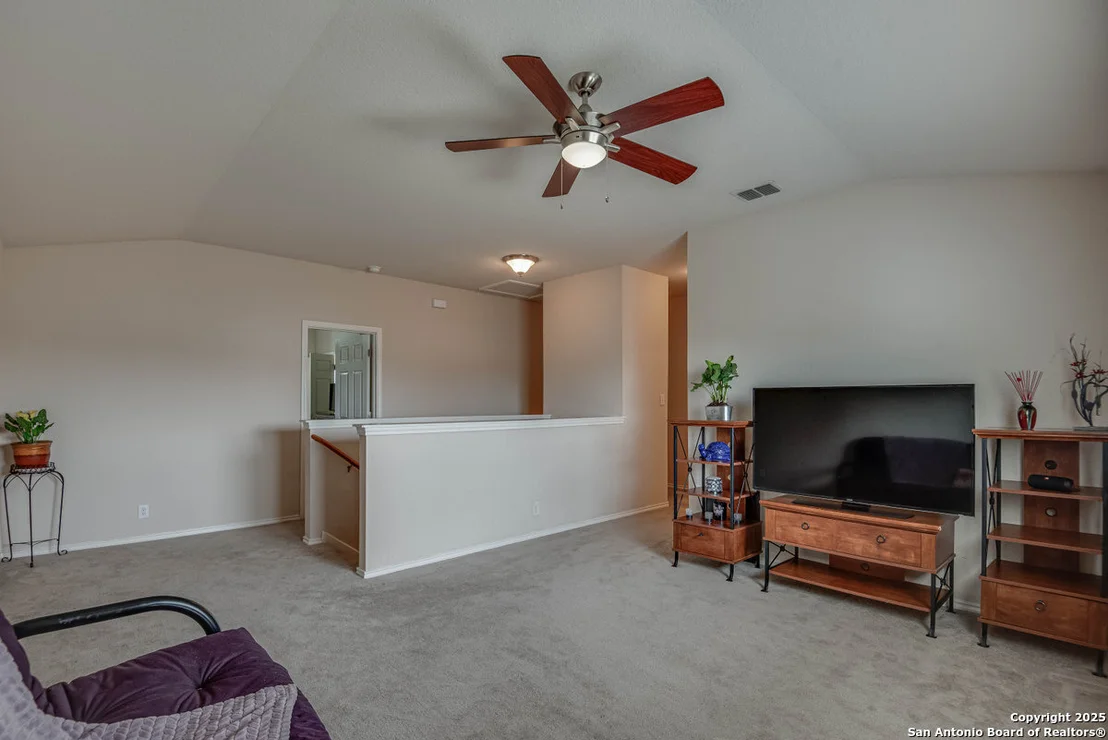 Photo of 2727 Thunder Gulch