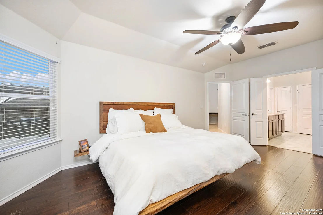 Photo of 7415 Valle Mission