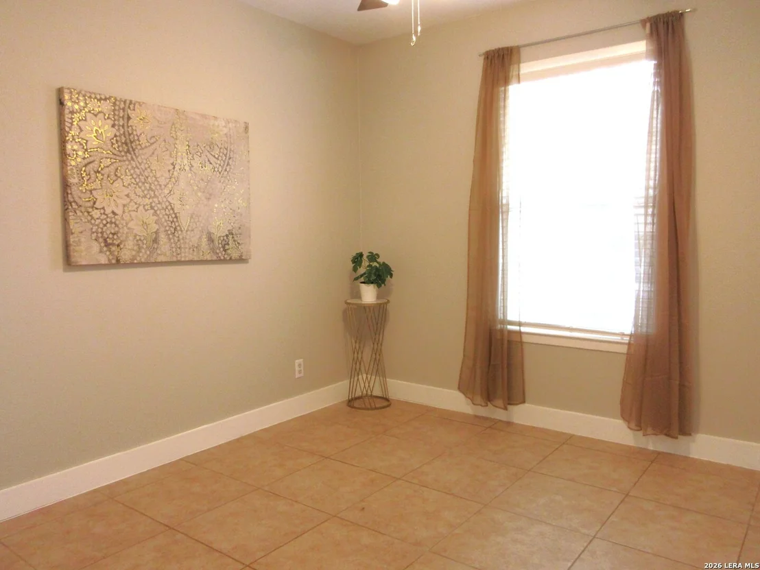 Photo of 301 Mockingbird