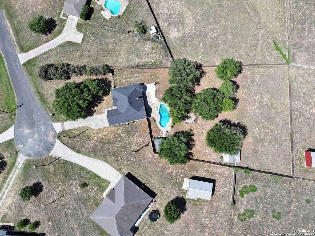 Photo of 433 Bear Gardens