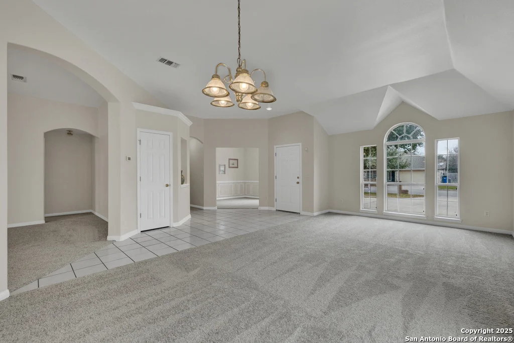 Photo of 461 WALNUT HEIGHTS BLVD