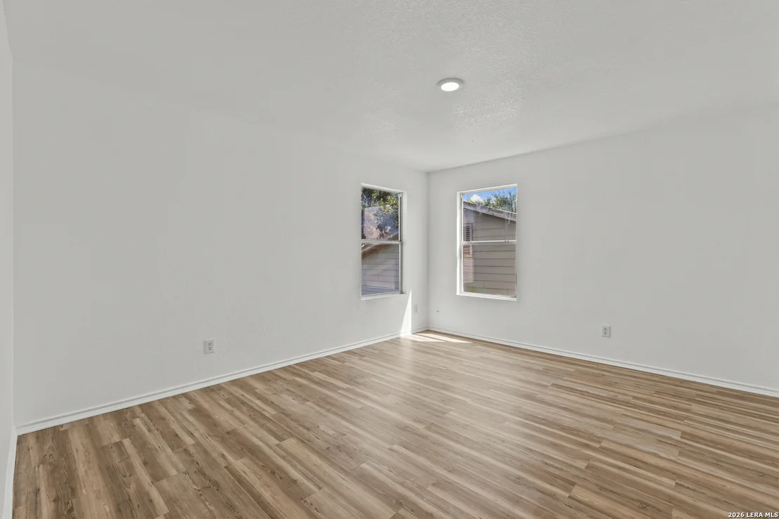 Photo of 136 Gatewood Bay