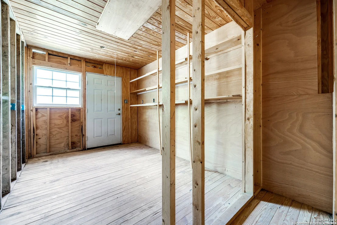 Photo of 2844 Hidden Valley Rd
