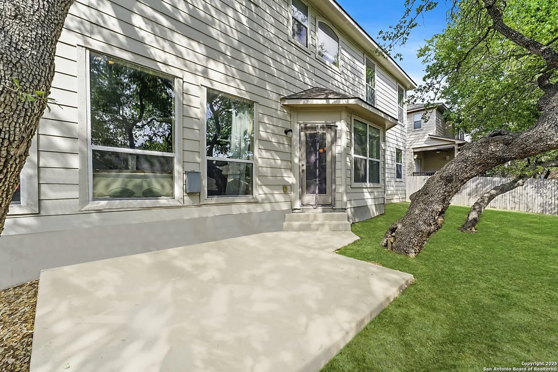 Photo of 2106 Laurel Pt