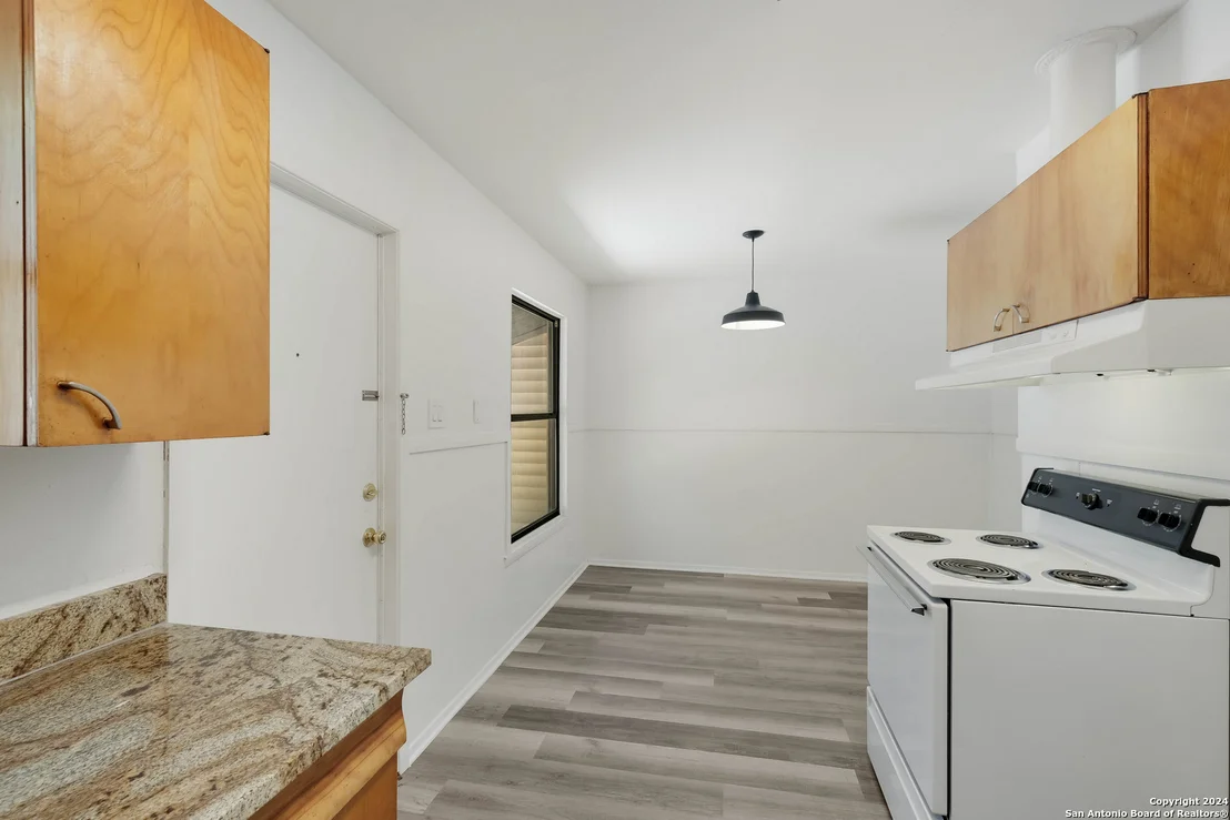 Photo of 2507 SPUR DR