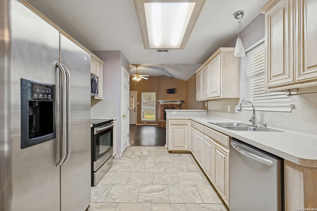 Photo of 9651 EMERALD PL